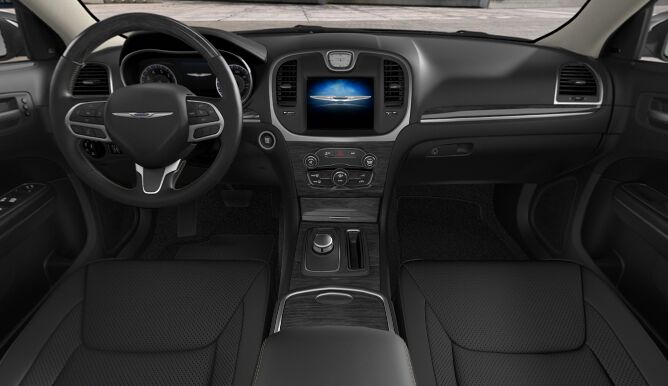 2017 Chrysler 300C Interior Dashboard