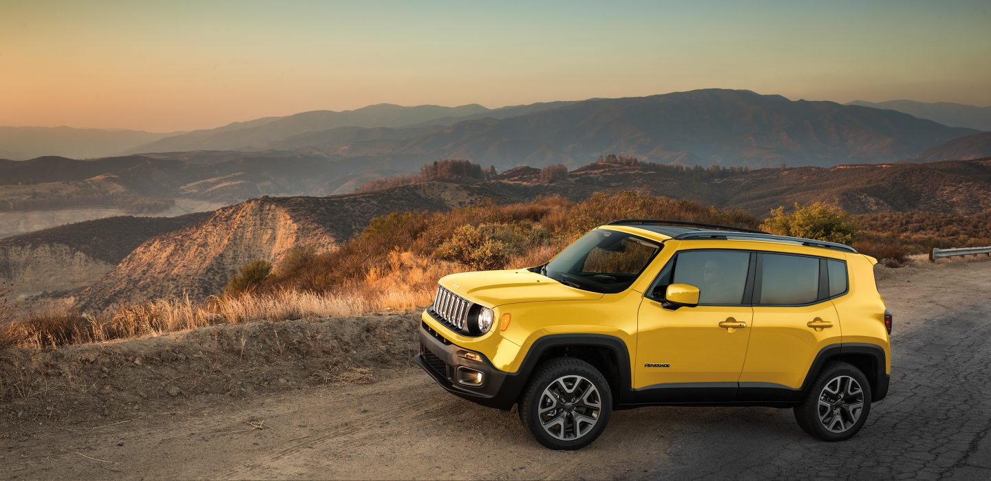 2017 Jeep Renegade Latitude Yellow Front Exterior