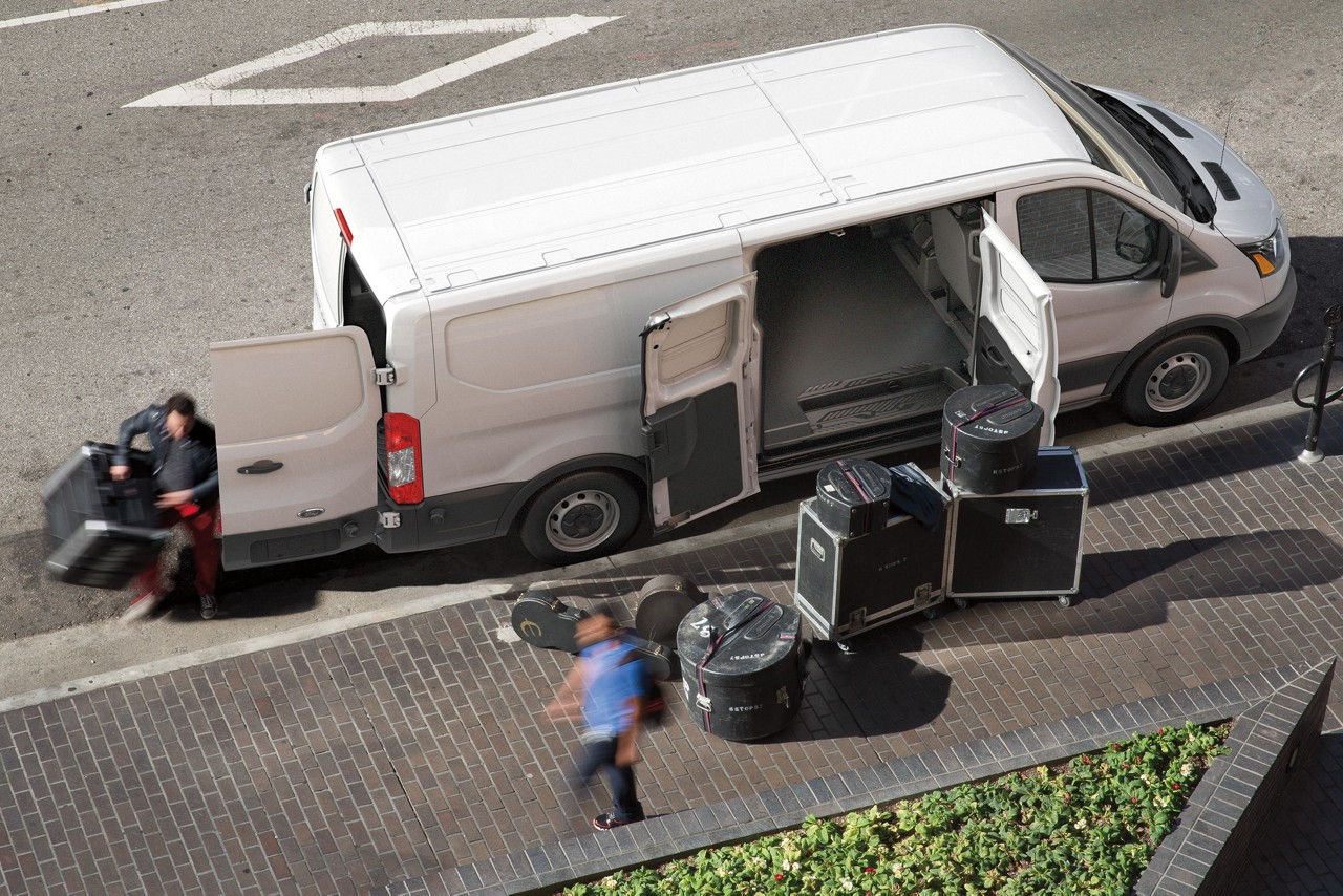 2018 ford transit vans