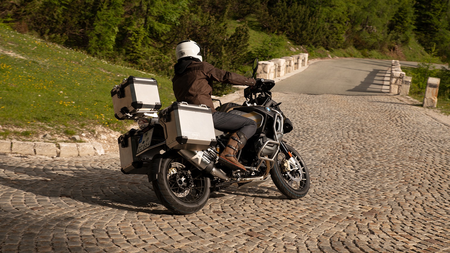 bmw gs 1250 adventure