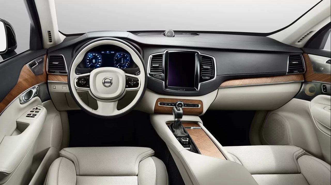 2018 Volvo XC90 Front Dashboard Interior