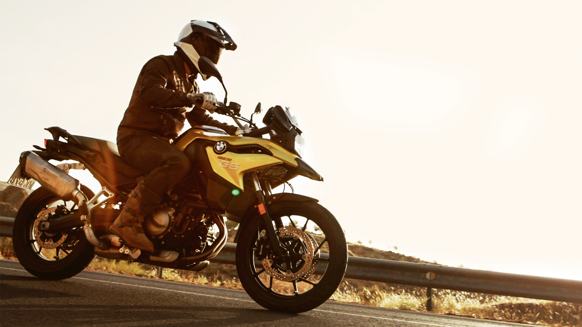 2019 BMW F 750 GS Front Exterior