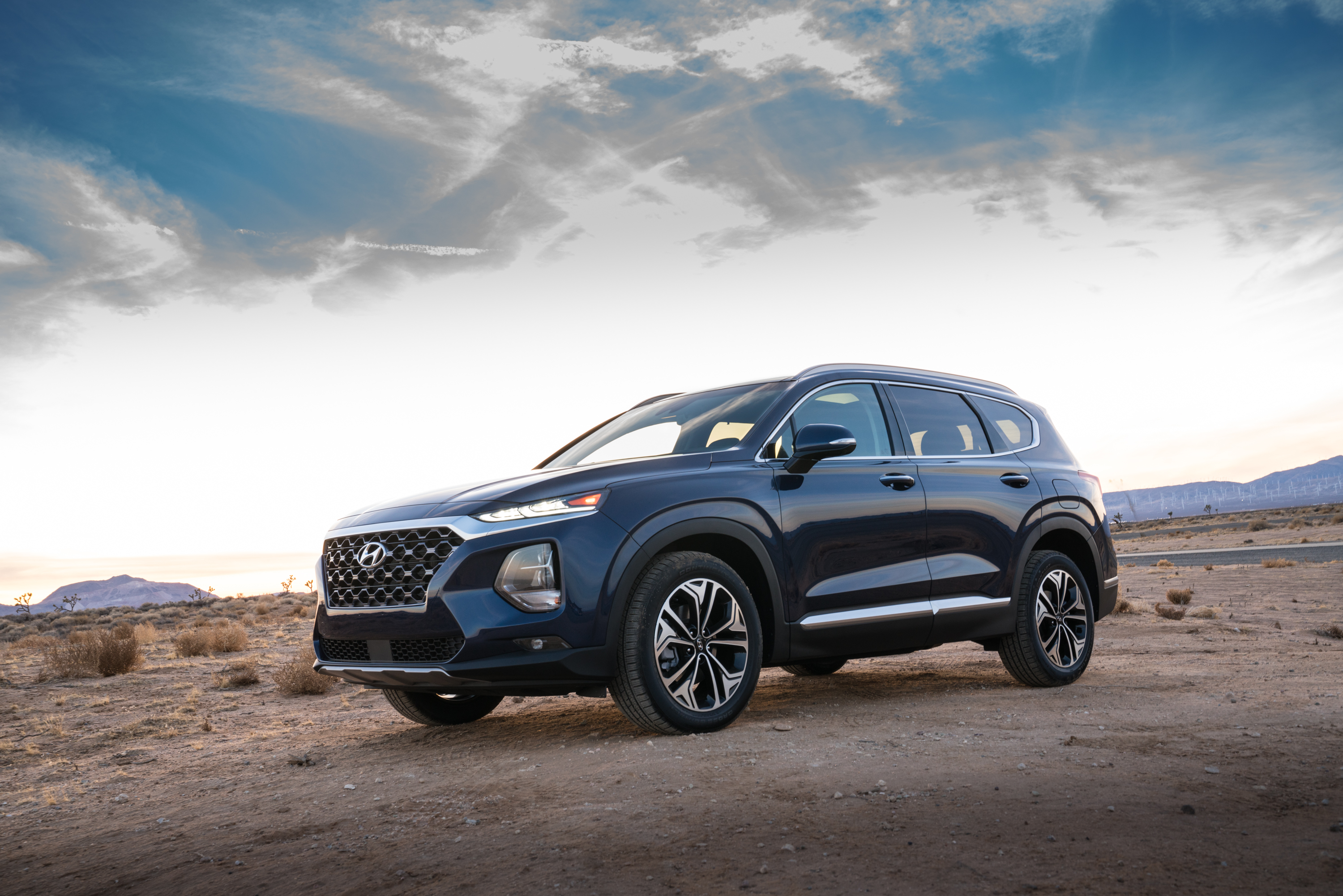 Hyundai Santa Fe 2019. Санта Фе 2019 белый. SANTAFE Hyundai 2019 кореец. Santa Fe 2019 Wallpaper.