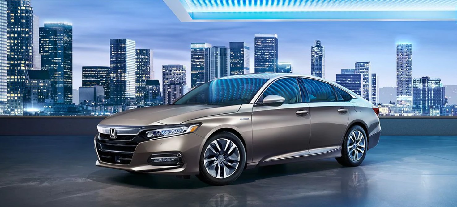 2020 Honda Accord Front View Silver Picture